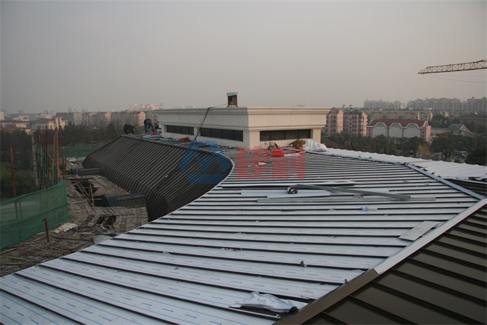 [立边咬合屋面系统]上海大华地产住宅项目